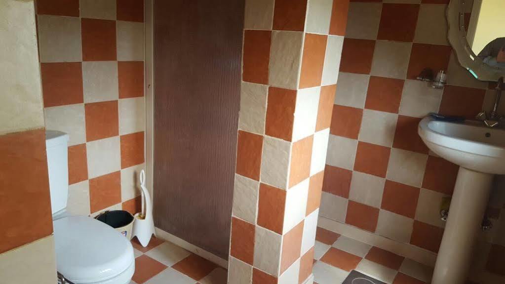 Luna Motel Naqoura Ngoại thất bức ảnh